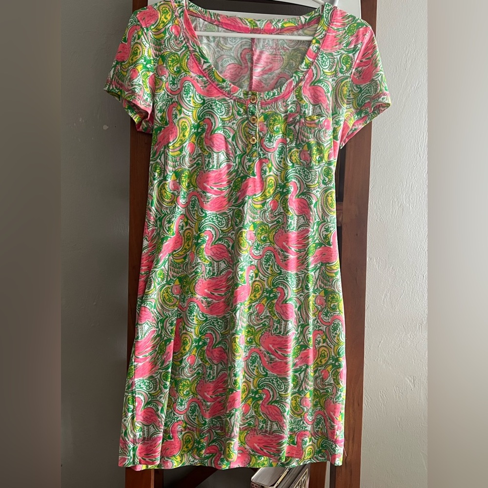 Lilly Pulitzer pink and green. Size M. Board fail for me. Runs small.